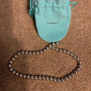 EUC TIFFANY BEAD NECKLACE